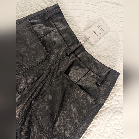 Danielle Bernstein/We Wore What | Faux Leather Pants | Size 25 - Picture 3 of 5